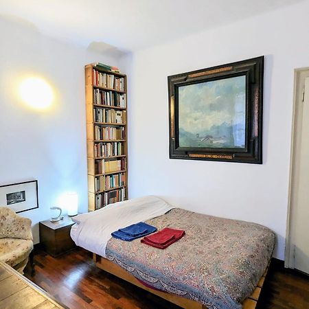 Stanza Privata Con Bagno Nel Centro Di Milano Milão Exterior foto